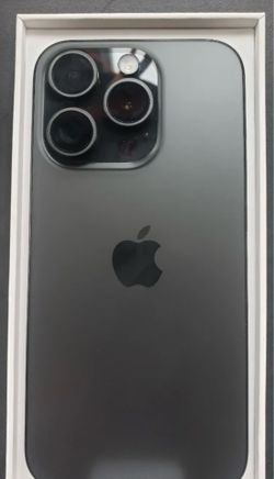 iPhone 15 Pro Max [In Very Good Condition]