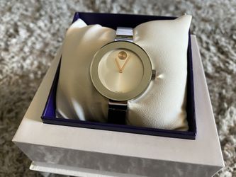 New Movado Bold Bangle Watch 