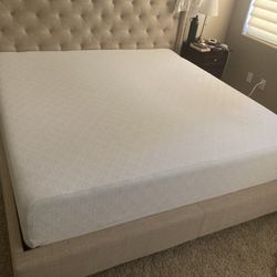  Zinus Matress King Size (mattress Only)