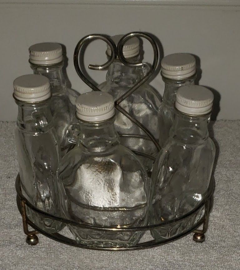 Vintage Restaurant Pancake Syrup/Oils/Condiment Metal Chrome Caddy with 6 Glass Container Bottles
