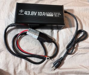 LiTime 43.8V 10A AC-DC For Lithium LiFePO4 Battery New No Box