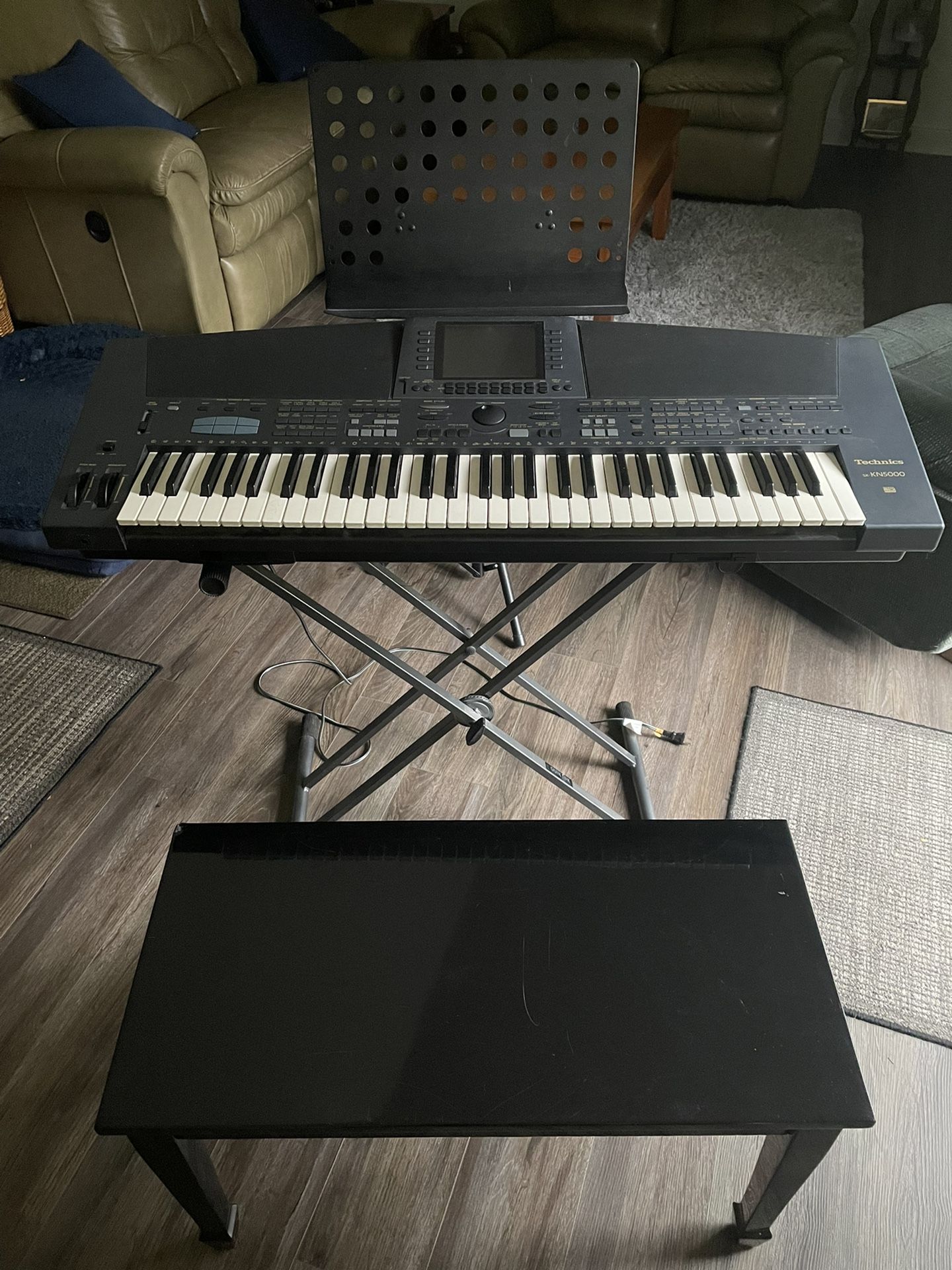 Technics KN5000 Keyboard + Storage Bench + Music Stand
