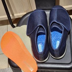 Adjustable Diabetic Shoes 