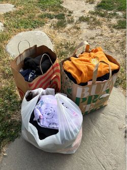 3 bags of women’s men’s clothing
