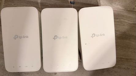 TP-Link Deco M3W wall-plug mesh Wi-Fi add-on units