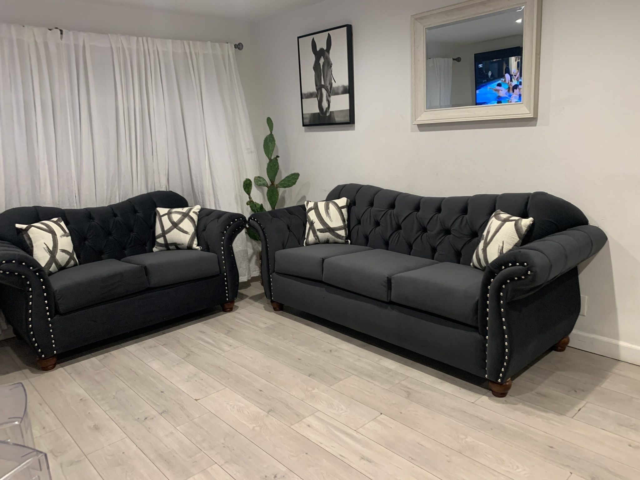 $1199 Brand New Sofa And Loveseat Set Made In The USA 🇺🇸 (Read Description Below)