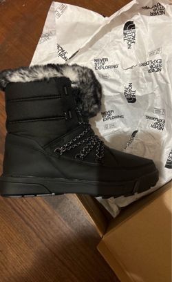 Womens size 5.5 North Face Sierra Luxe snow boots