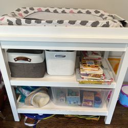 Baby Diaper Changing Table - Great Condition!