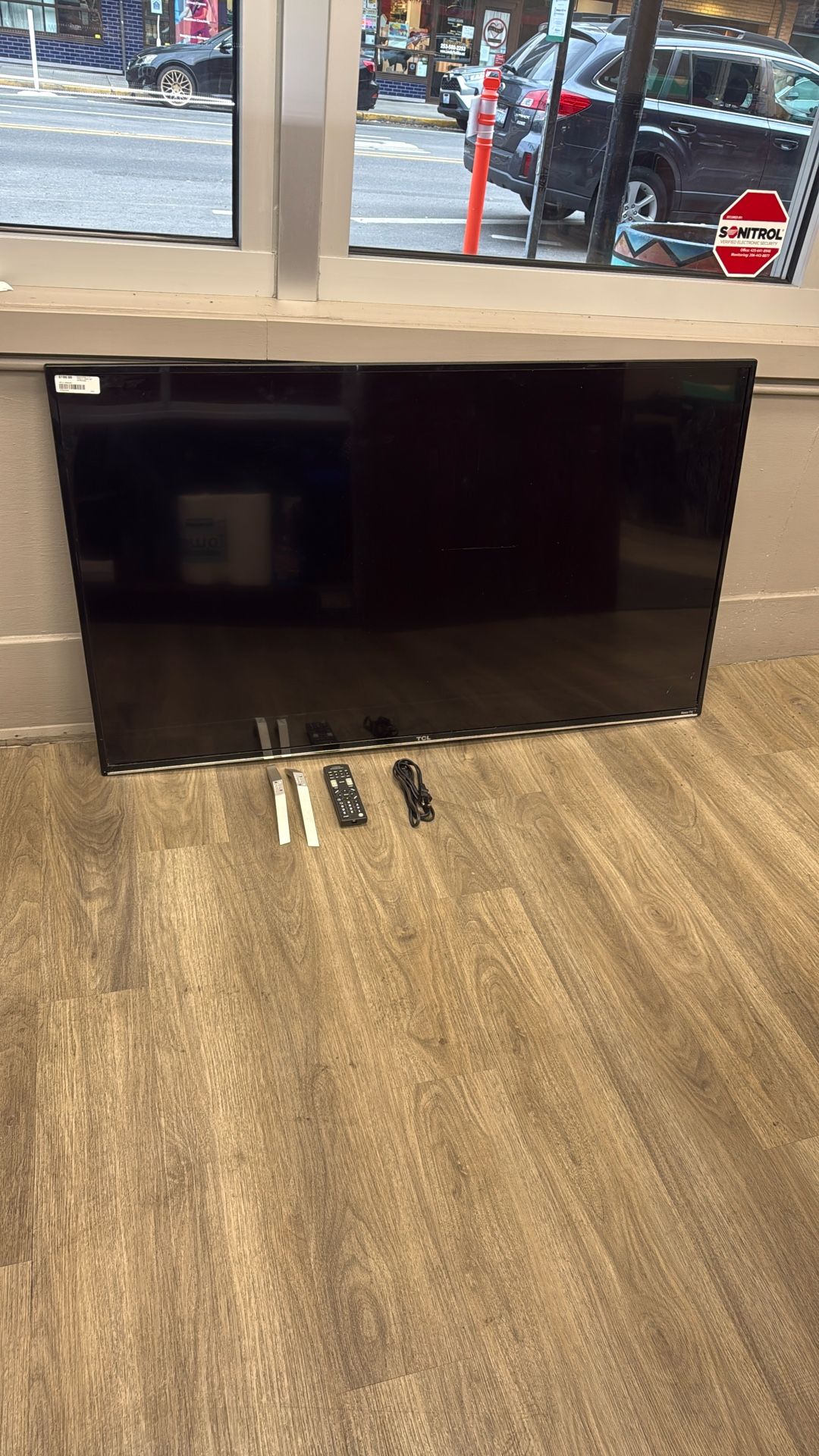 50” Hisense Tv  Model 50A6H