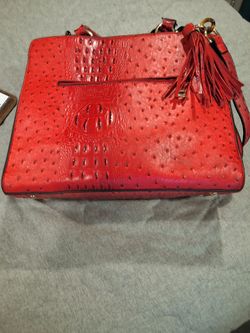 Red Imitation Alligator Large Handbag (13"W x 10.5"H)