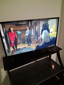 Tcl rocku tv 32"