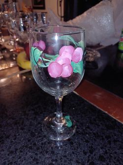 Set Of 4 Wine Glasses