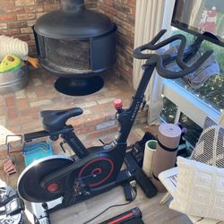 Echelon-5s Exercise Bike
