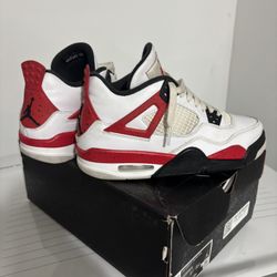 Jordan 4 Retro