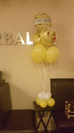 Emoji balloons bouquet