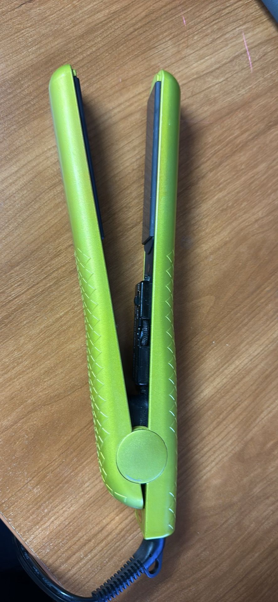 Hair Straightener Royale EO38B Green Barrel size 1”