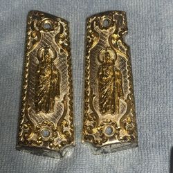 Saint judas 1911 grips