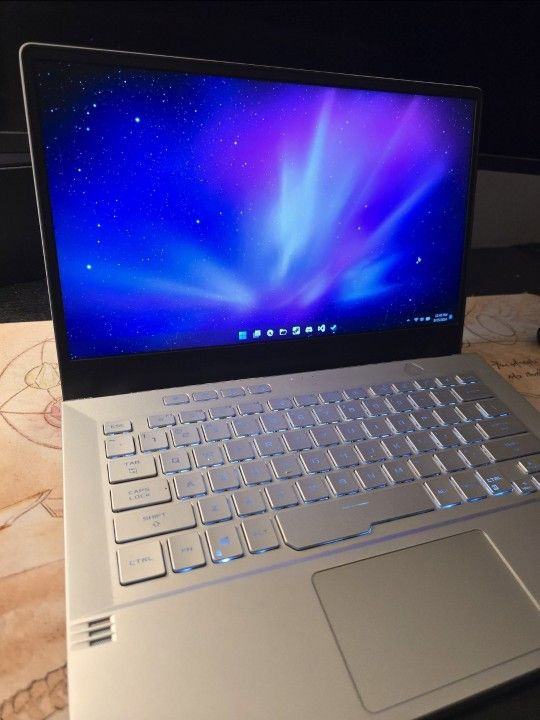 ASUS ROG Zephyrus G14 Gaming Laptop 14"