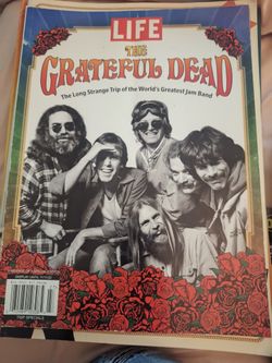 Greatful Dead Special Edition Reissue Paperback  Magazine/book