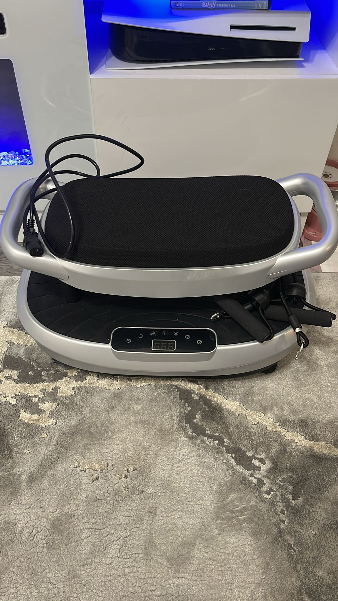 Vibrating plate for exercise