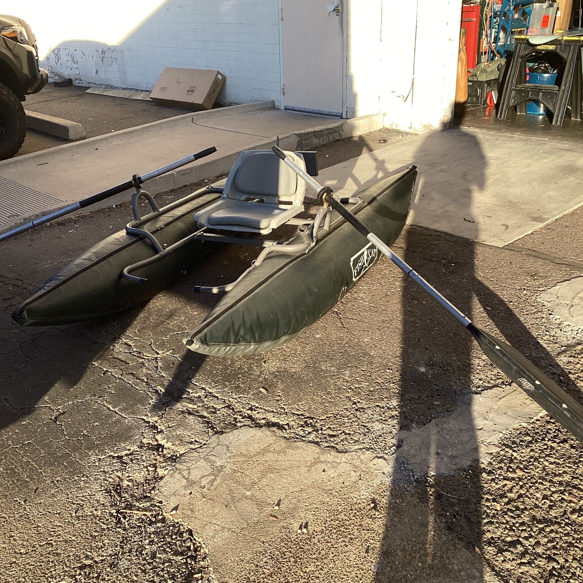 Fish Cat FC 9 Deluxe Pontoon Fishing Boat (Read Description)