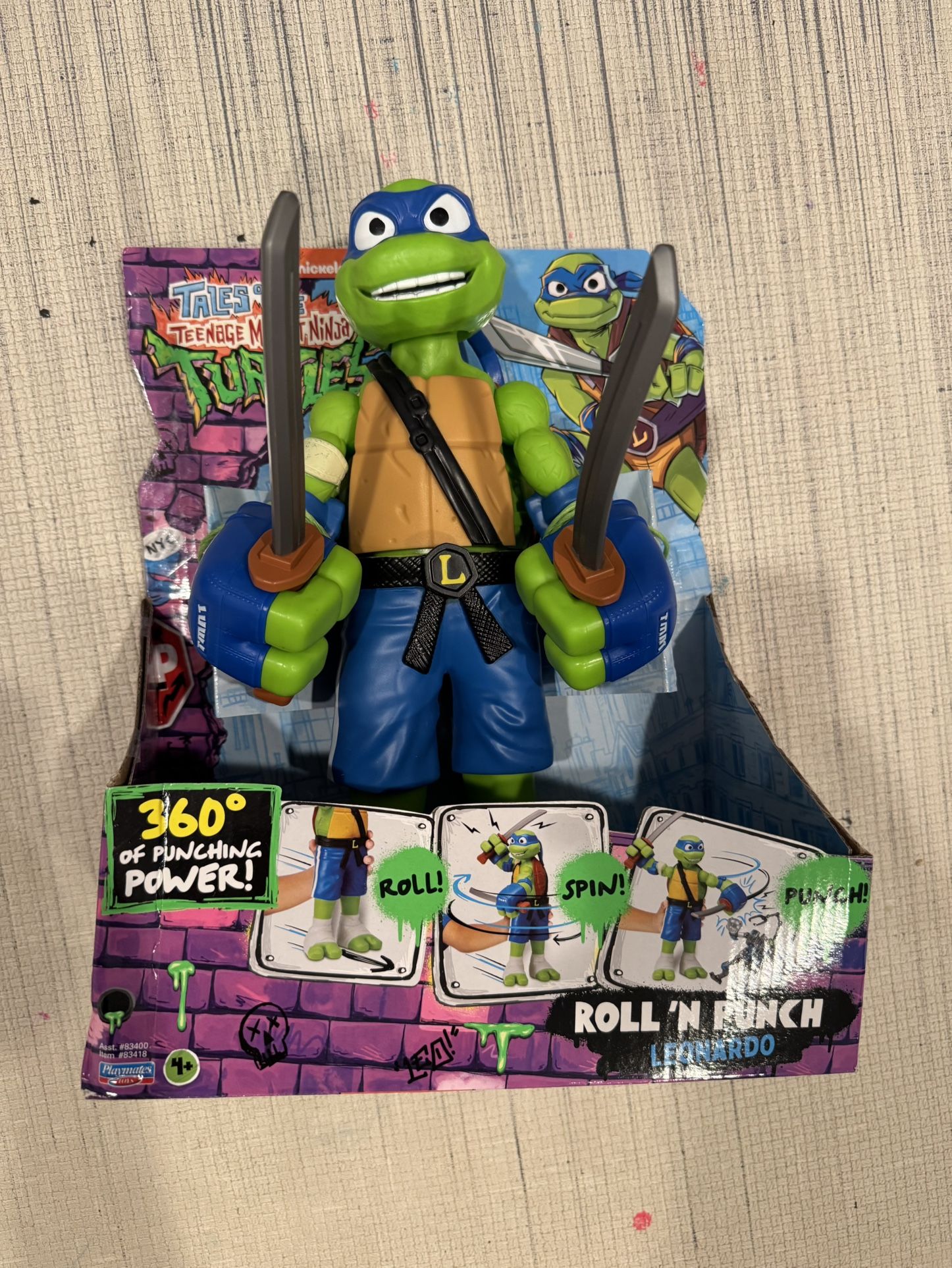 TMNT Roll 'N Punch Leonardo Toy
