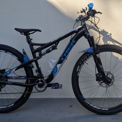 🚵‍♂️ Trek SuperFly 100 AL Pro 29er – 19.5” Frame – Fully Upgraded Trail Weapon! 🚵‍♂️