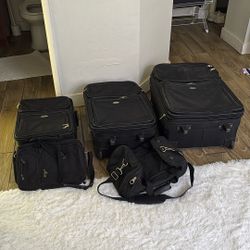 Samsonite 5 Piece Luggage Set