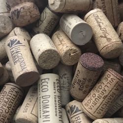 200 Wine Corks Pieces Lot