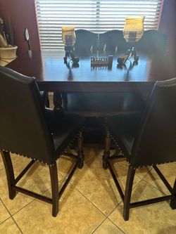 Dinning table