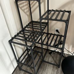 Plant Stand / Holder 