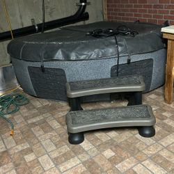 Two Seater Hot Tub With Cover