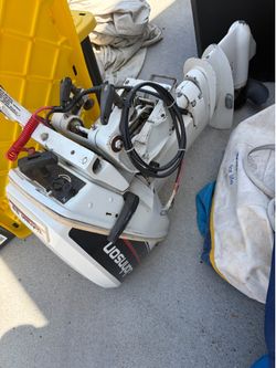 Johnson 9.9 electric start runs perfectly