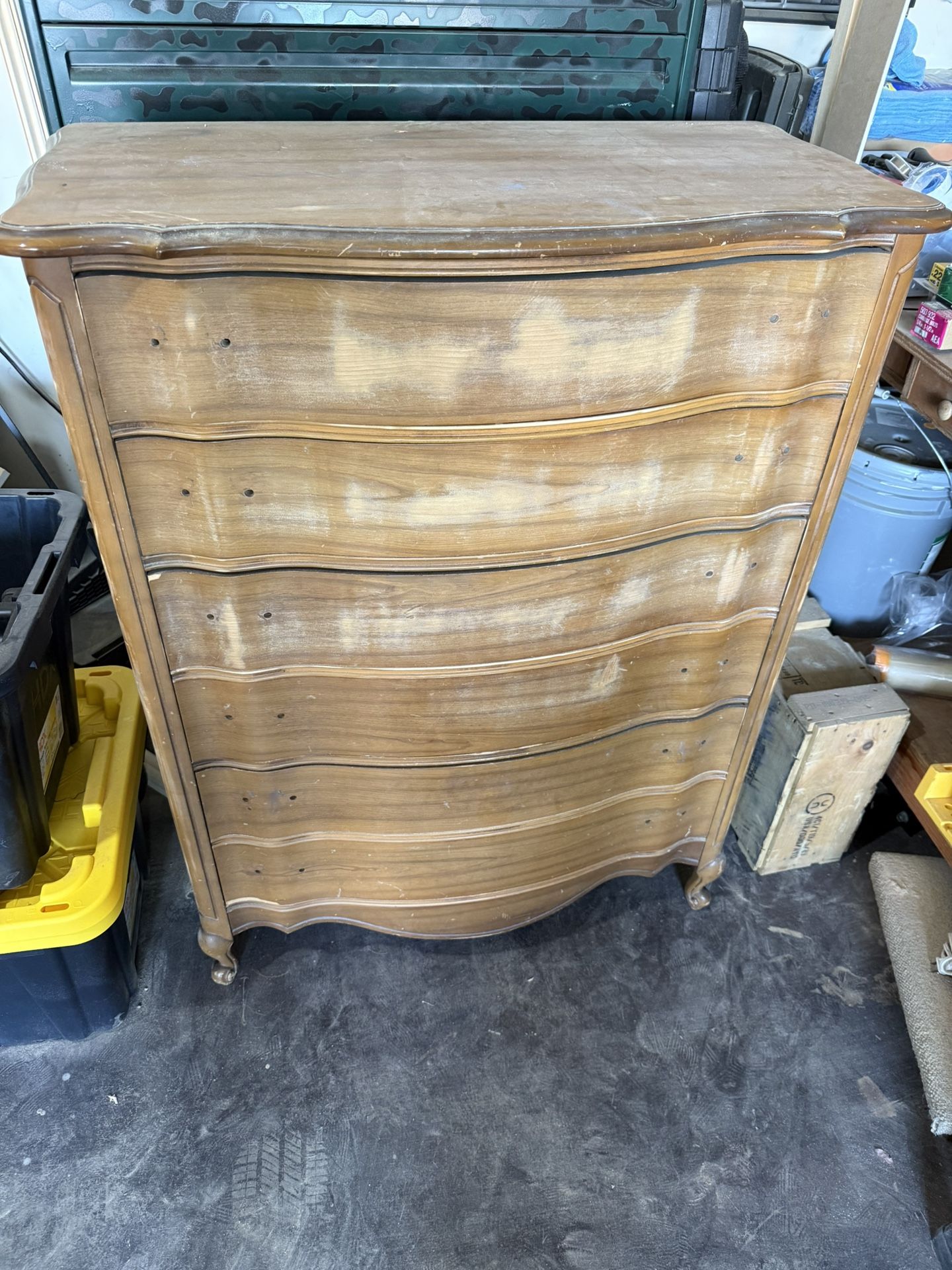 Wood dresser