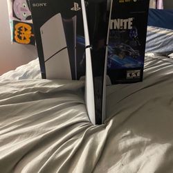 PS5 Slim 