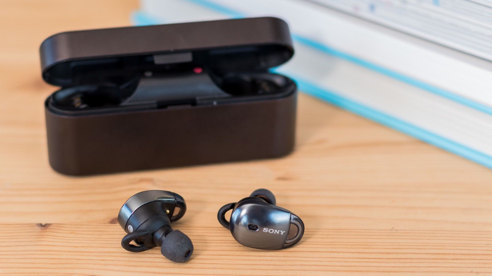 NEW Sony WF1000X Bluetooth Headphones Wireless Earbuds Noise Canceling