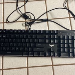 Gaming keyboard 