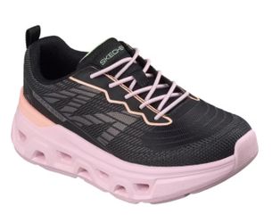 New girls Skechers shoes size 13 PUO near Cedar and Shepherd PUO near Cedar and Shepherd