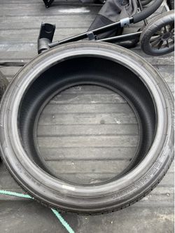 2 235/40/19