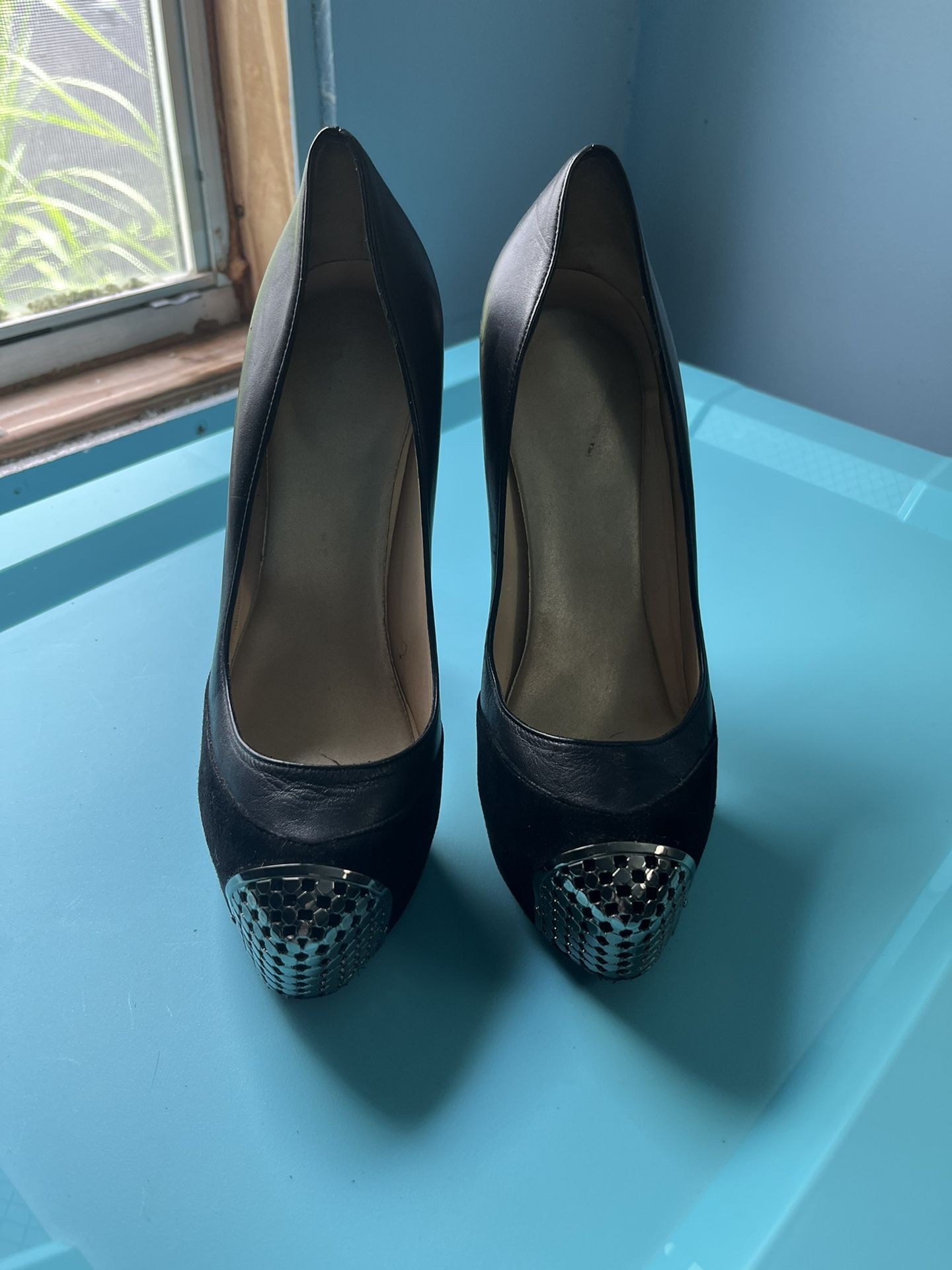 Christian Louboutin Heels Great Condition 