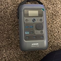 Anker Solix Power Station 