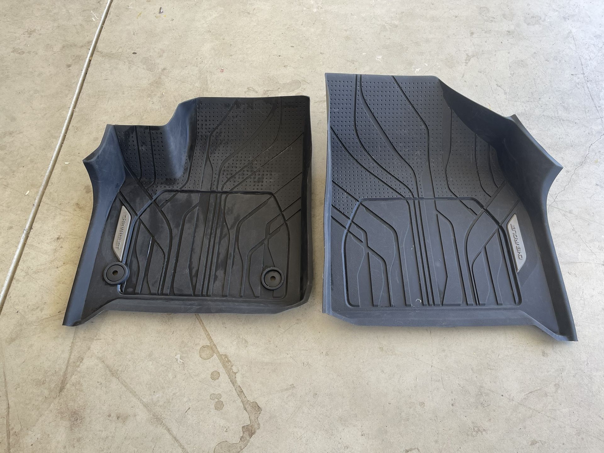 2022-2023 Chevy Traverse Front Floor Mats