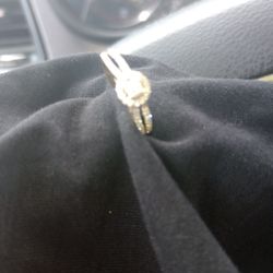 Real Diamond Engagement Ring 