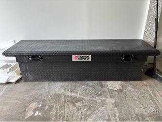 Truck Tool Box ( Low Profile )