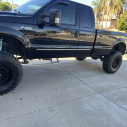 2000 Ford F250 V10 Gas 