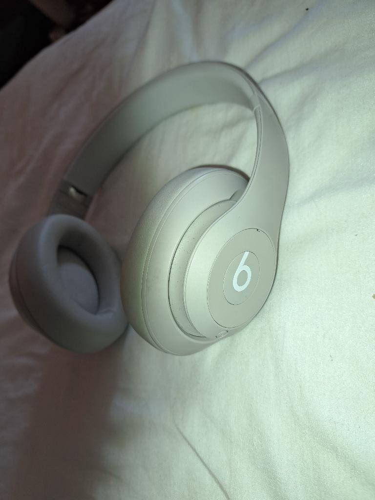 Beats studio Pro