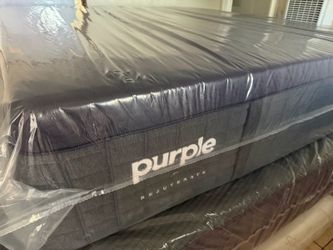 Queen Purple Rejuvenate Hybrid Mattress 