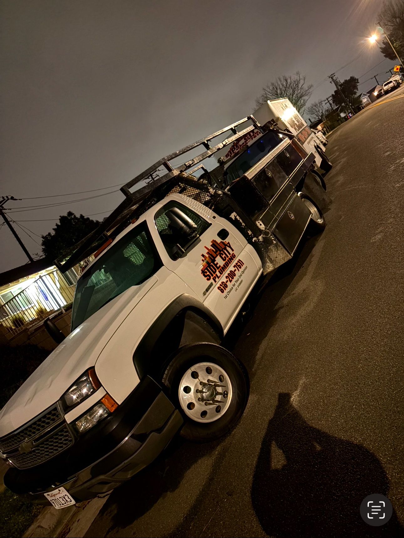 2005 Chevrolet 3500 Flatbed W/ Auto Crane