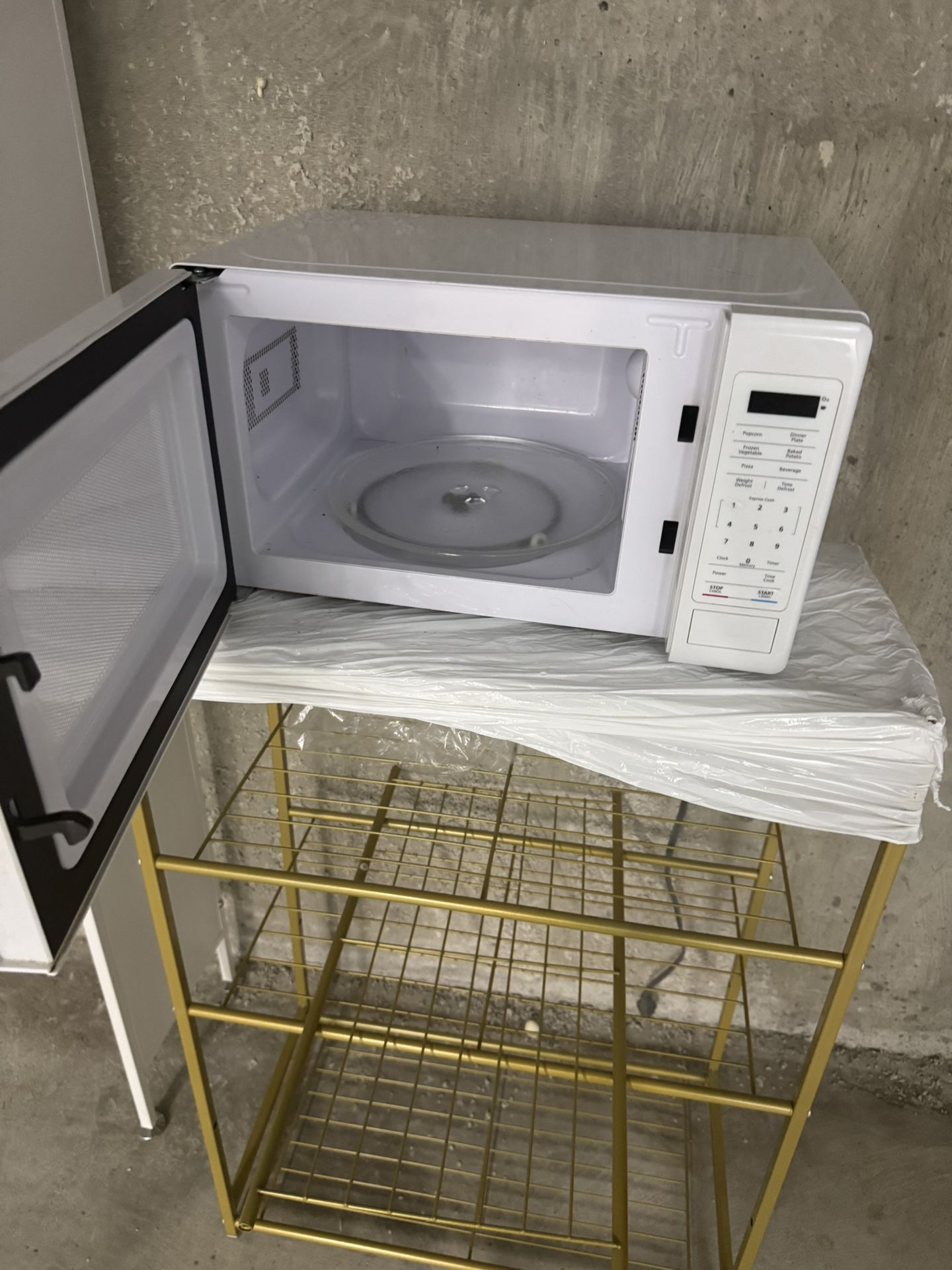Microwave