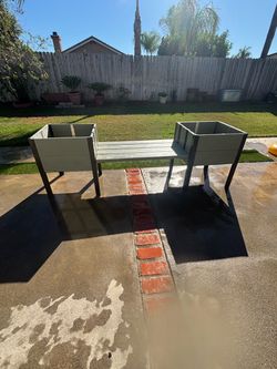 Raised Garden Bed Set with Center Bench